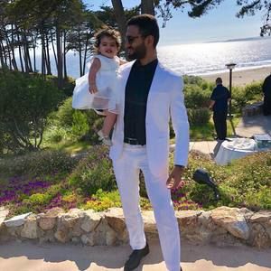 Meet your Posher, Farhang